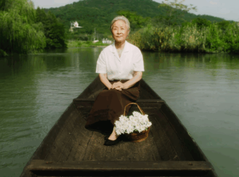 imagem filme deixe o barco partir