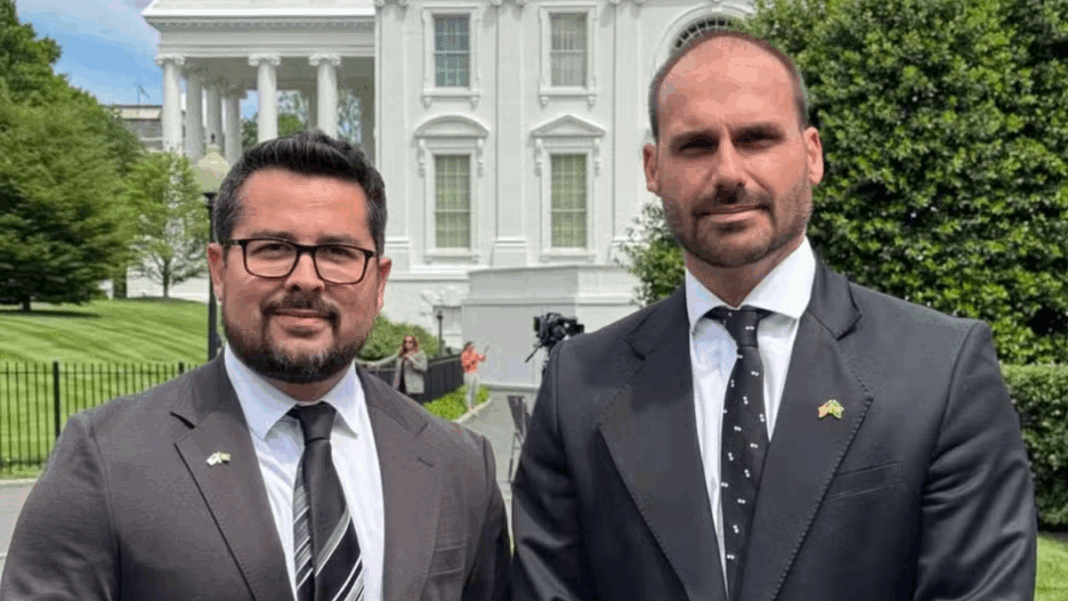 Paulo Figueiredo e Eduardo Bolsonaro