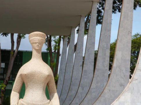 STF julgará se homem em união homoafetiva pode ter licença-maternidade