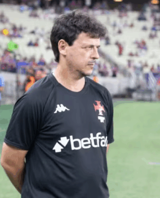 Fernando Diniz cobra atacante do Vasco na Seleção: “potencial gigantesco”