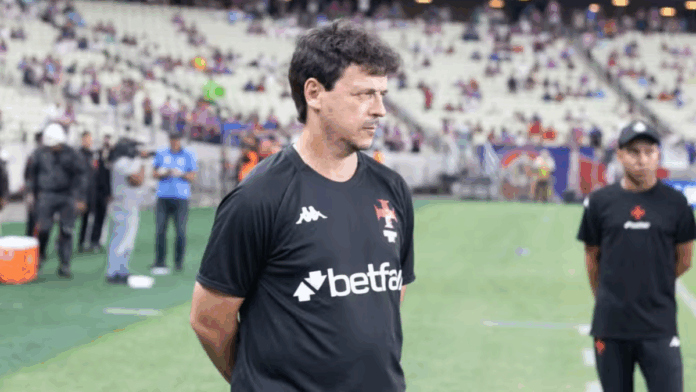 Fernando Diniz cobra atacante do Vasco na Seleção: “potencial gigantesco”