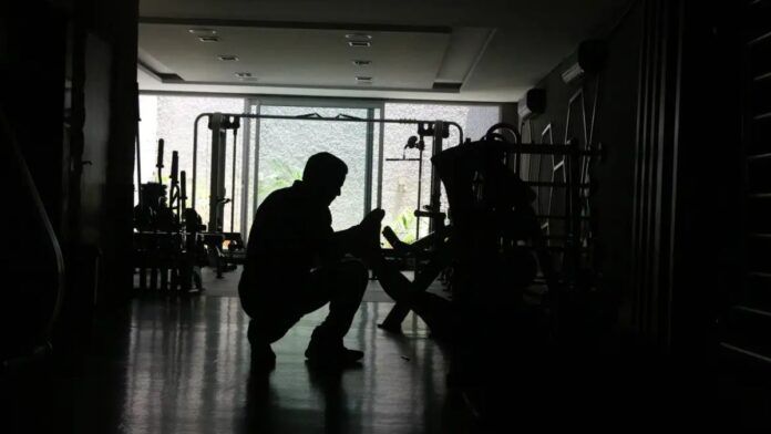 Incêndio em subestação no Paraná causou apagão em regiões do país, diz ONS