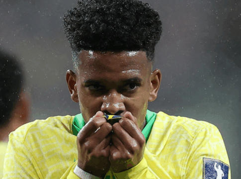 Estevão é o único brasileiro entre os finalistas do prêmio Golden Boy