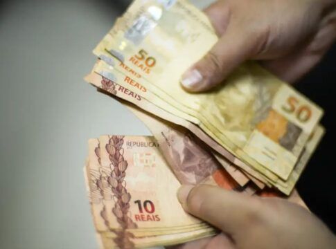 Projeção de inflação para 2026 sobe para 4,06%, aponta Focus