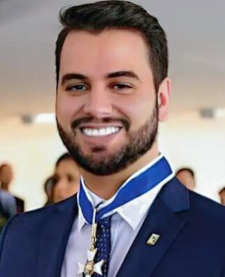 Em carta de próprio punho, Filipe Martins pede a Moraes volta de advogados