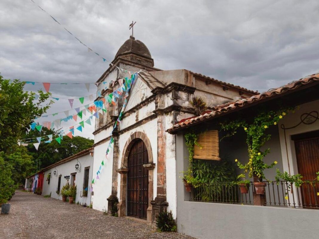 Imagem coloirda de Penedo