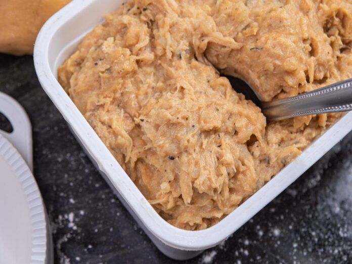 Imagem colorida de patê de frango