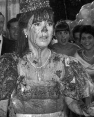 Imagem colorida de Regina Duarte em Rainha da Sucata