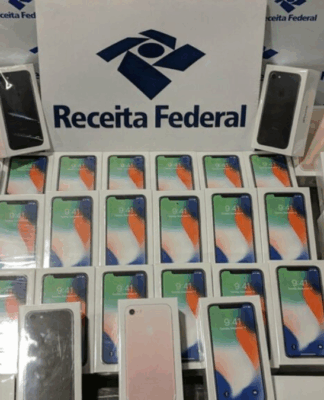 Caixas de iPhone no leilão da Receita Federal