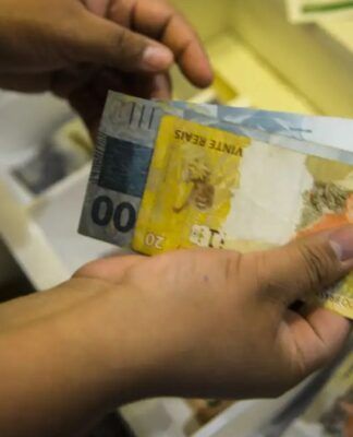 Brasil bate recordes históricos de renda e derruba pobreza em ritmo pós-Real, diz Ipea