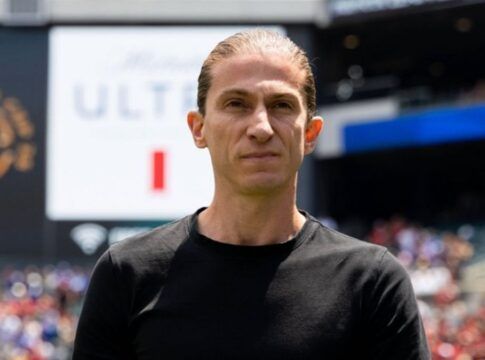 Filipe Luis entra para história do Flamengo sendo campeão da Libertadores como atleta e técnico