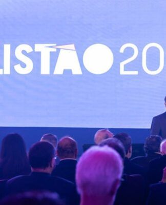 Foto de telão com logo Paulistão 2026