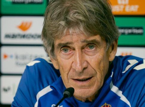 Manuel Pellegrini em coletiva de imprensa