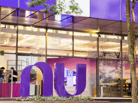 Nubank demite dois funcionários por suposto plano de sabotagem a sistemas internos