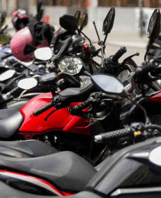 Volta do mototáxi em SP vira novela: Uber e 99 anunciam retorno, e Prefeitura promete barrar