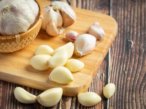 Alho pode ser interessante para a saúde bocal