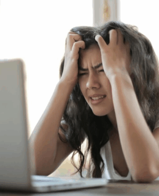 “Isca de raiva” é eleita palavra do ano e entrega estado emocional da internet em 2025