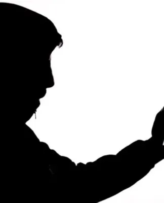 Golpes feitos pelo celular