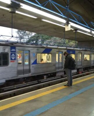 Governo de SP anuncia aumento nas passagens de metrô e de trens