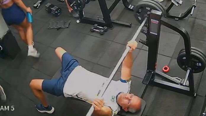 Homem morre após sofrer acidente dentro de academia em Olinda (PE)