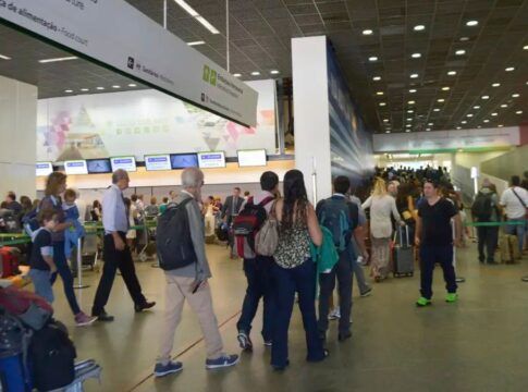 Anac faz operação em aeroportos com maior fluxo em 15 estados