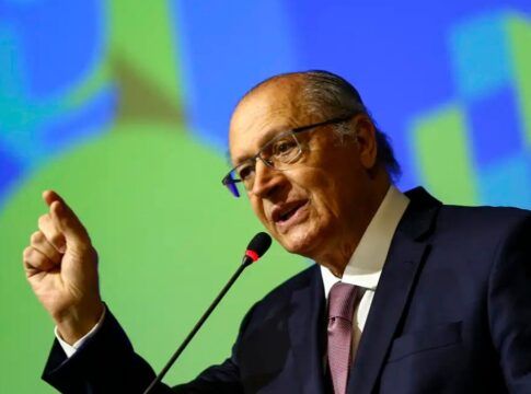 Alckmin prevê queda na taxa de juros na próxima reunião do Copom
