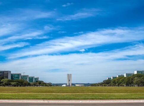 Governo edita regras para remover servidores em casos de violência