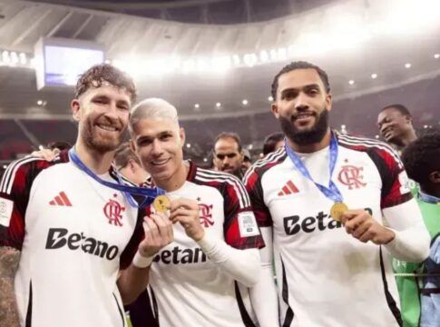 Flamengo acerta venda de Juninho para time mexicano, diz site 