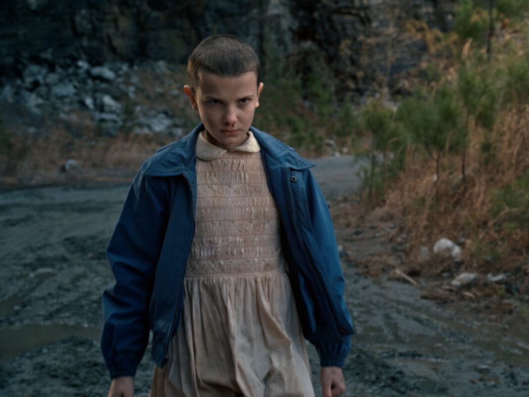Em imagem, Eleven foge da clínica que estava internada