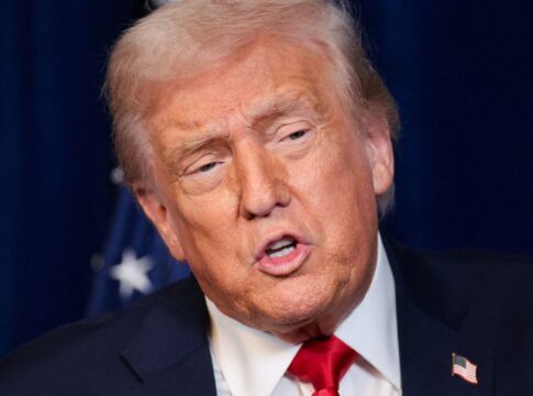 Trump: EUA atacam doca e barcos na Venezuela