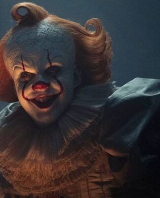 Em imagem, mostra It: A Coisa, rindo