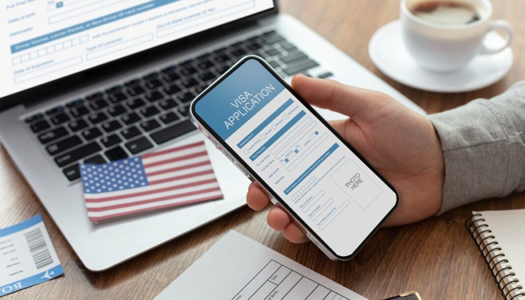 Composição do pedido de visto com bandeira americana