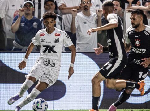 Santos x Corinthians - Estádio Vila Belmiro (14/10/2025) - Fotos: