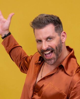 O ator Henri Castelli, que está no BBB 26