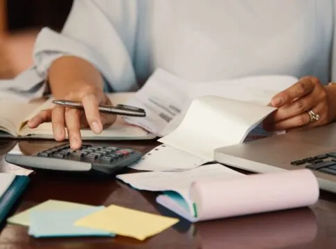 Impostos confusos levam empresas brasileiras a migrarem para o Paraguai