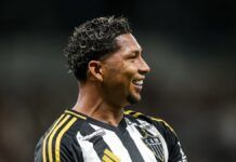 Santos encaminha a contratação de Rony; Michael também deve ser reforço do Peixe