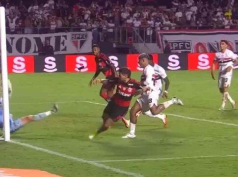 CBF divulga áudio do VAR sobre lance polêmico de Arrascaeta em São Paulo e Flamengo