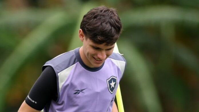 Vélez aciona Fifa contra Botafogo por dívida na compra de Montoro