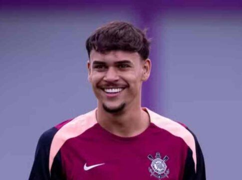 Problemas em exames médicos travam transferência de Tchoca do Corinthians para o Torino