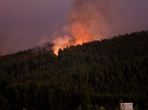 Sobe o número de mortos no Chile por calor extremo e incêndios florestais