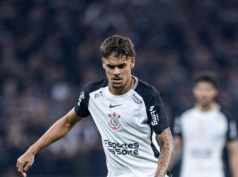 Tchoca retorna ao Corinthians após ser reprovado em exames médicos no Torino