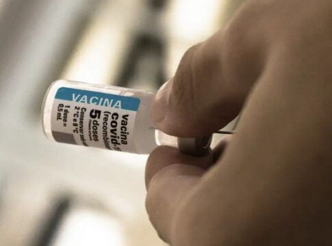 Covid-19 mata 1,7 mil brasileiros em 2025 mesmo após cinco anos de vacinação no país