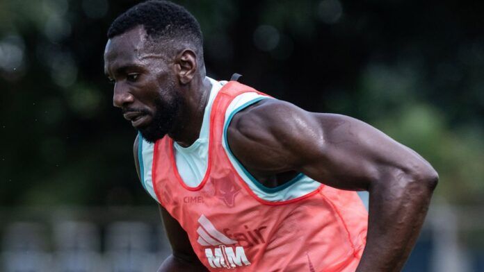 Yannick Bolasie, ex-Cruzeiro, é o novo reforço da Chapecoense para a Série A