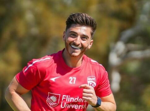 Joshua Cavallo, jogador homossexual, denuncia preconceito no Adelaide United