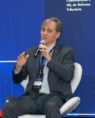 Receita lança portal para auxiliar contribuintes na transição da reforma tributária