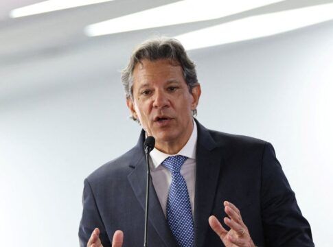 Haddad critica Campos Neto e diz que Galípolo herdou problema de fraude no Master