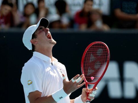 João Fonseca é eliminado na primeira rodada do Australian Open