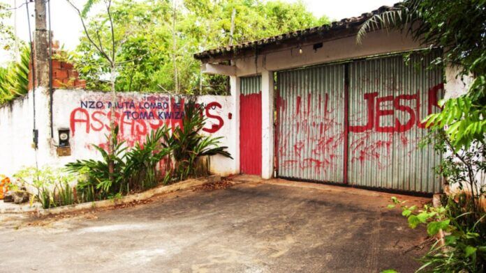 Terreiro de candomblé na BA é alvo de pichações de intolerância religiosa