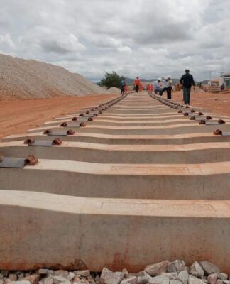 Corredor Leste-Oeste terá concessão sem trecho da Fiol 1 após conclusão de projeto