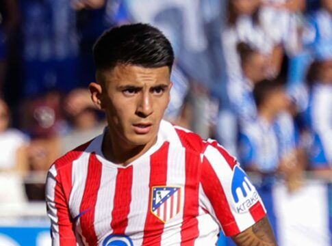 Diretor do Atlético de Madrid descarta saída de Almada